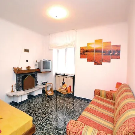 Apartmán La Serra-lerici Sp With Fireplace Iii